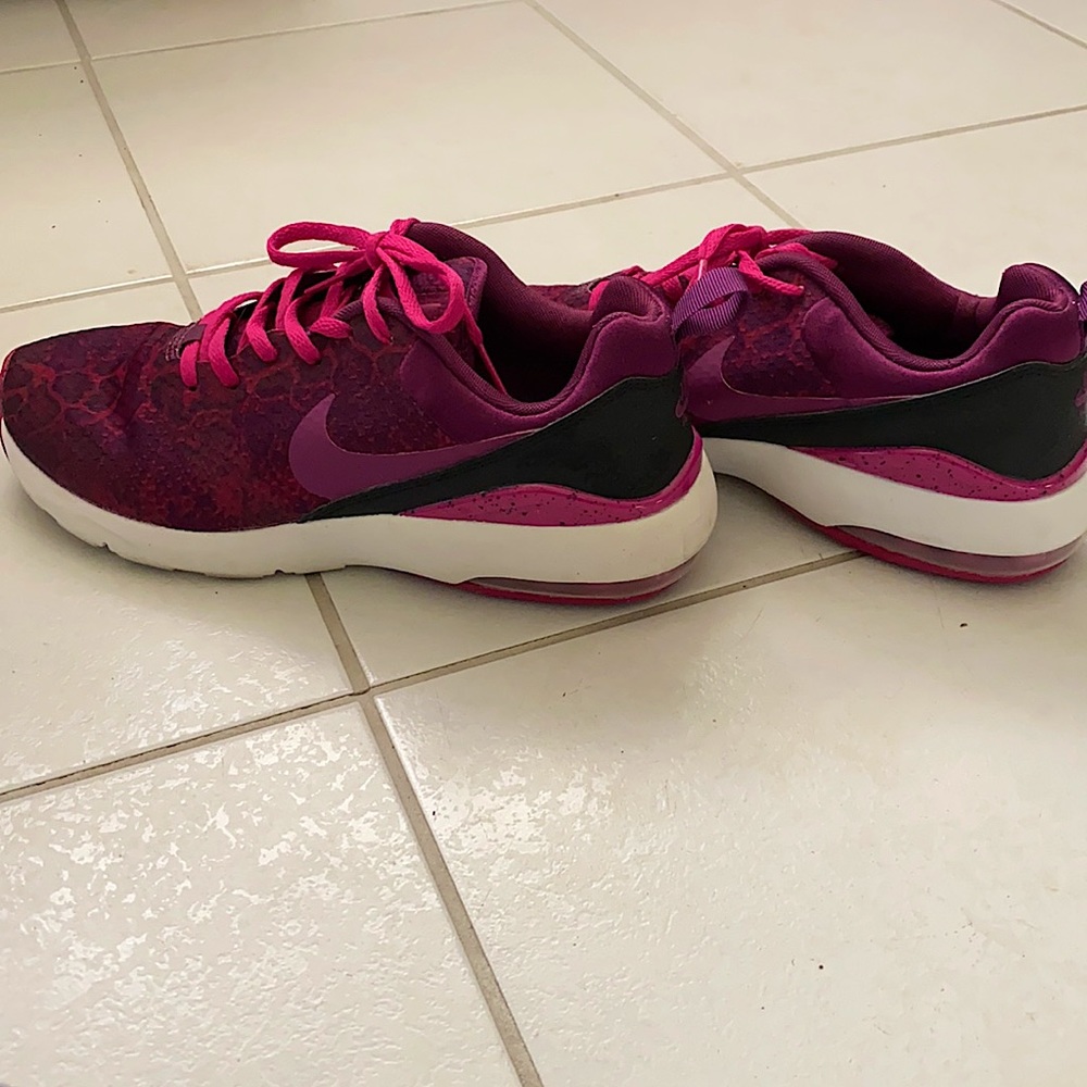 Nike Air Max Shoes